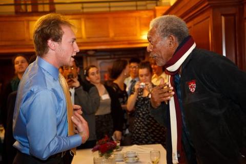 Morgan Freeman speaks to guests at Chubb Fellowship student dinner