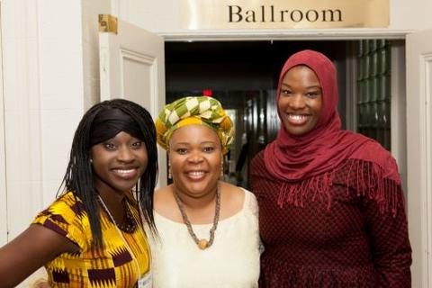 Leymah Gbowee poses with Chubb Fellowship dinner guests